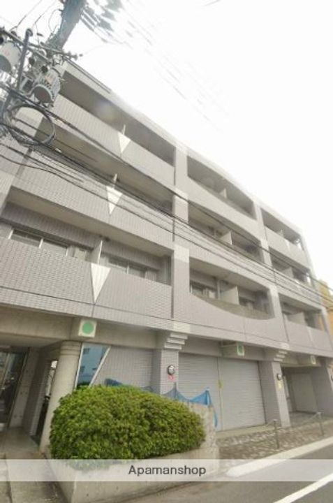 メゾン山肩の外観