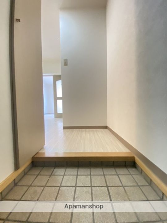 プロスパーヤマモトの玄関