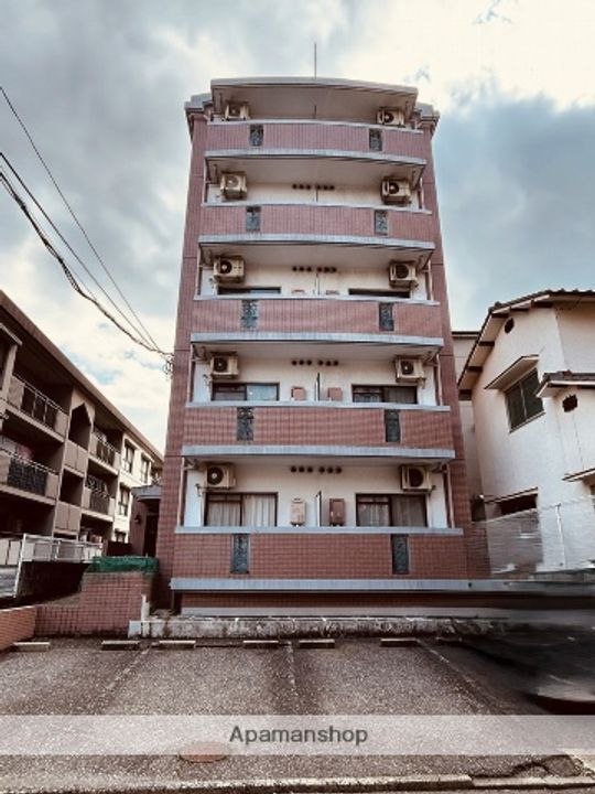 プロスパーヤマモトの外観