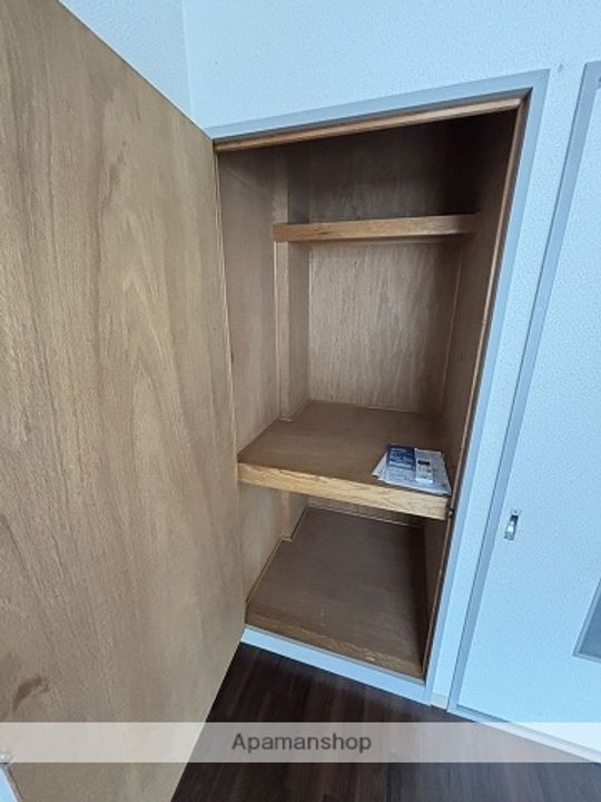 CASA&MICHIROOM可部東の内装