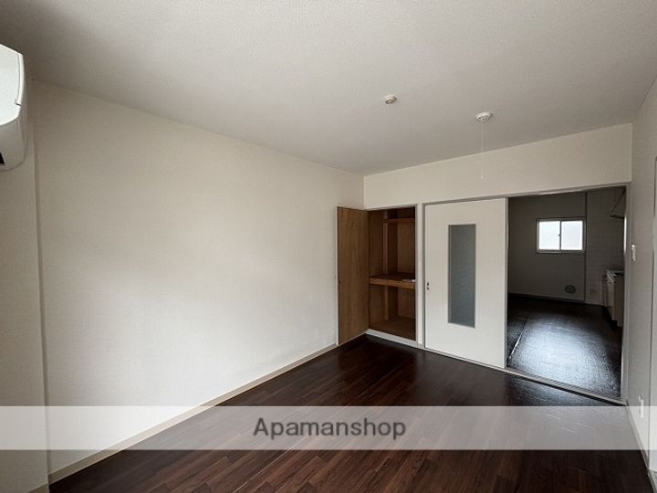 CASA&MICHIROOM可部東の居間