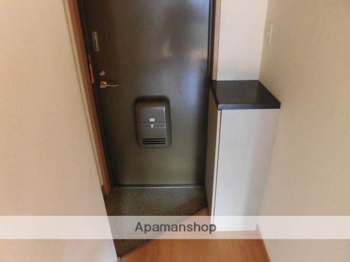 アクアコート宇品の玄関