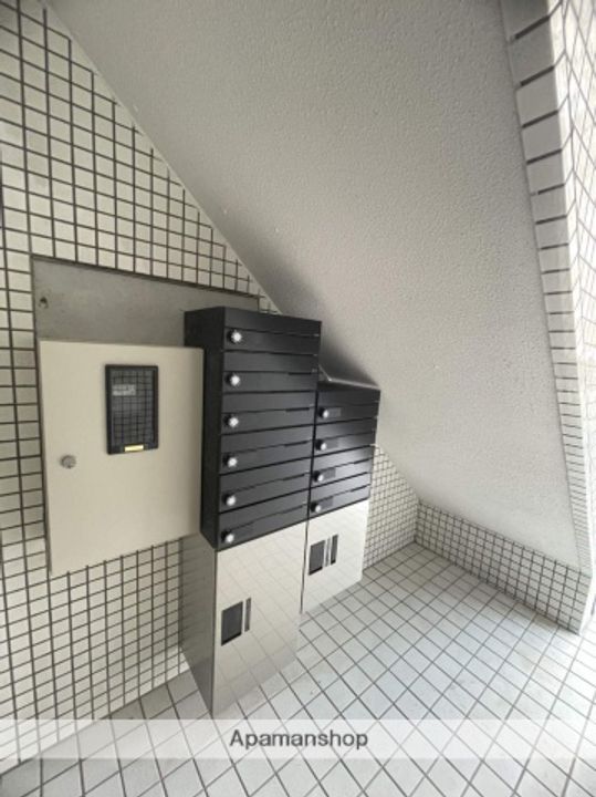 D−RESOOT.EASTの内装