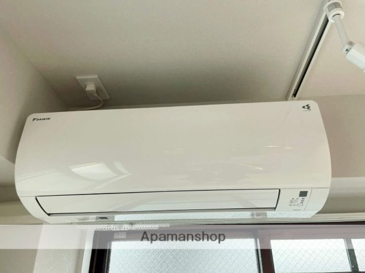 D−RESOOT.EASTの内装