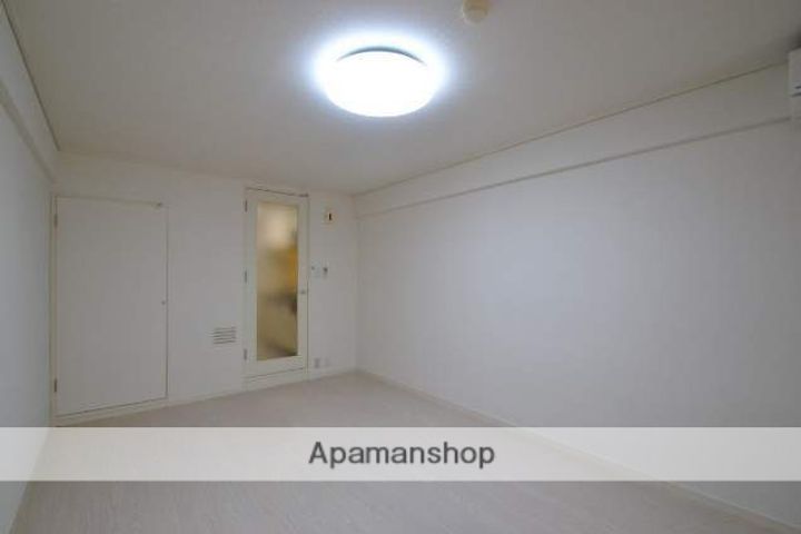 ハイネス横川の内装