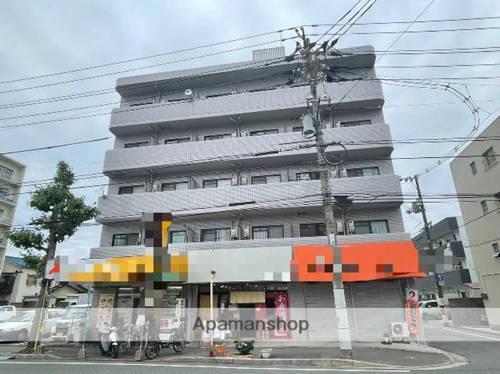 トロール吉島の外観