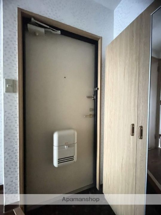 グランマーレ16の玄関