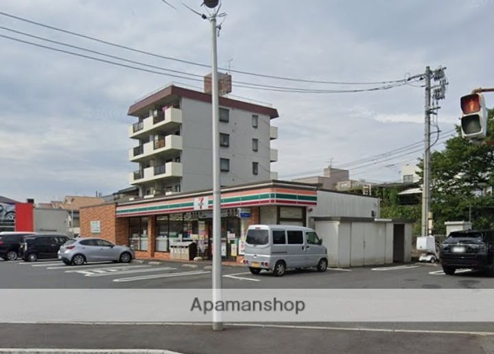 皆川ビルの周辺