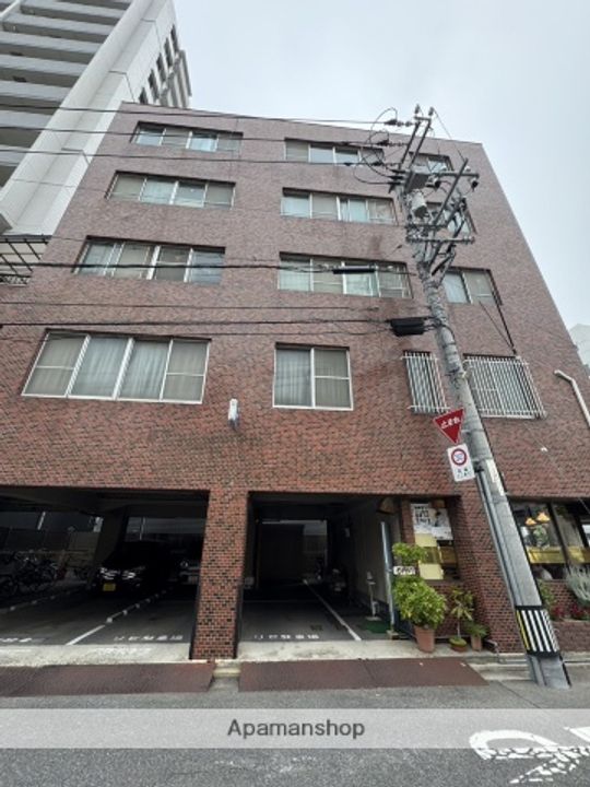 サンライズビルの外観