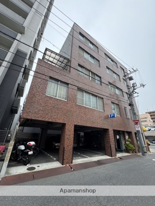 サンライズビルの外観