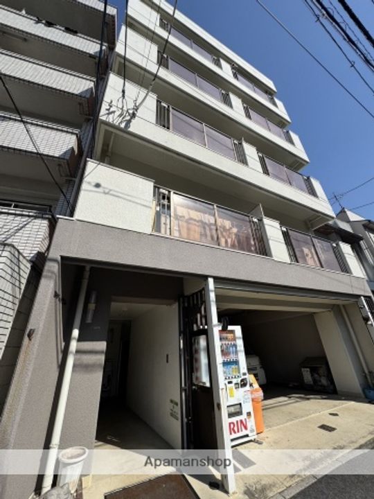 はいしげビルの外観