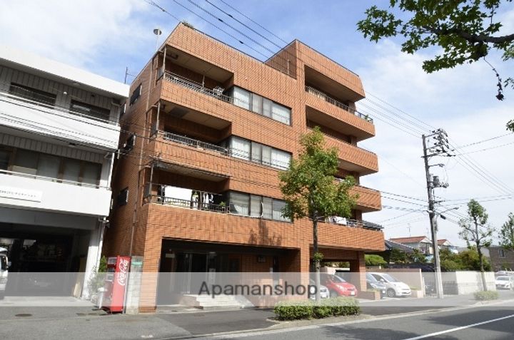 ダイアパレス庚午中の外観