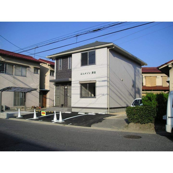 エルメゾン原田101号室の外観