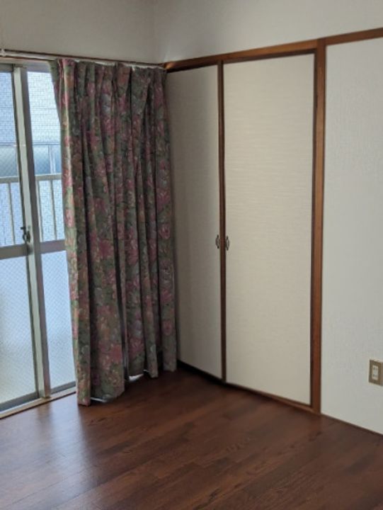 広島県広島市東区光町2丁目の賃貸マンションの内装