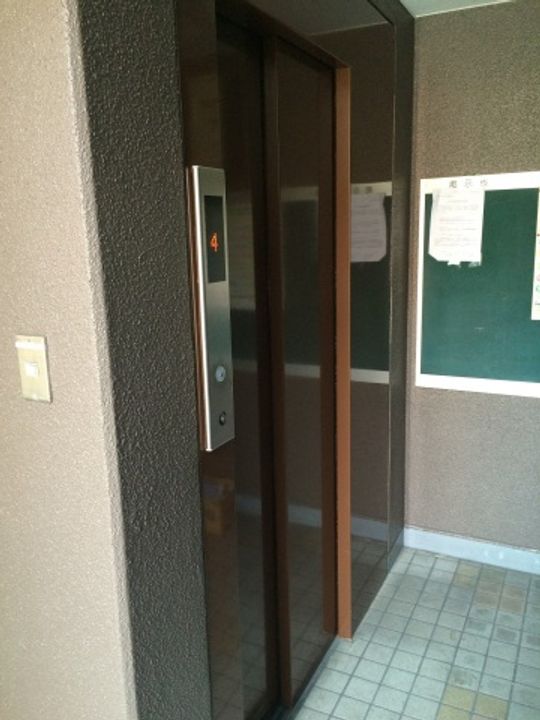 MSビル 南竹屋201号室の内装