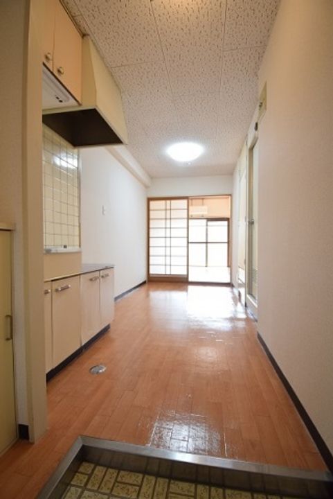 長谷川ビル208号室のキッチン