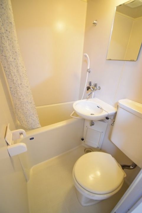 長谷川ビル208号室の風呂