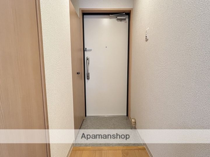 SAKURA PARKの玄関