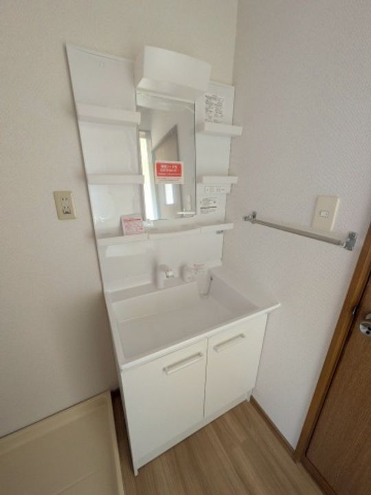 メゾンいちば A棟201号室の内装