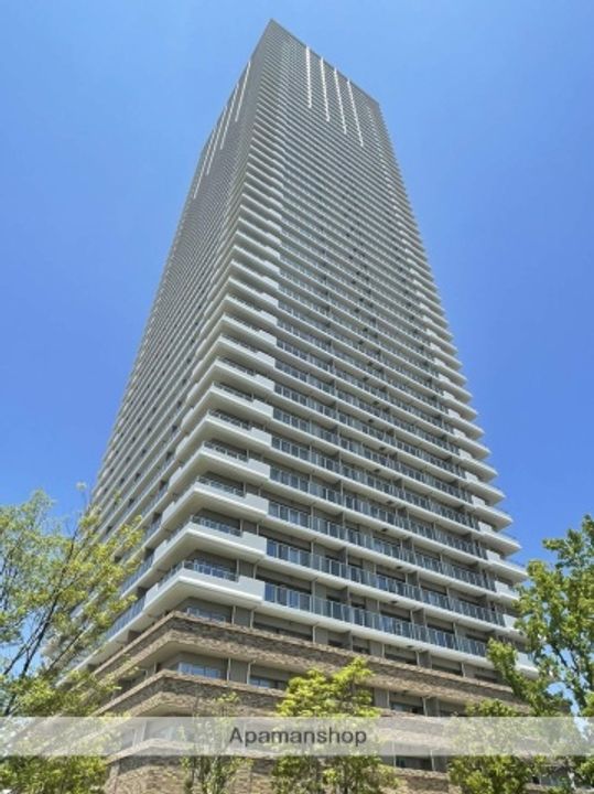 HITOTO広島 THE TOWERの外観