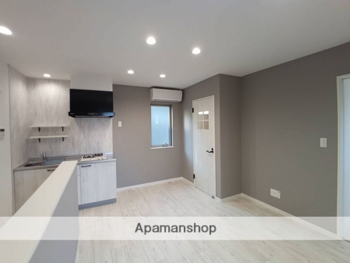 Prive上安の居間