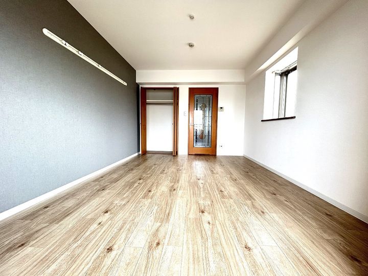 ENISHU己斐本町701号室の居間