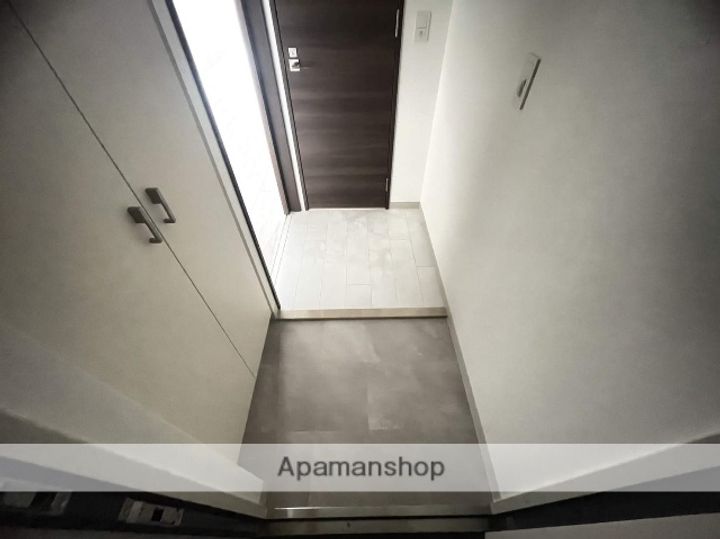 EC広島国泰寺の玄関