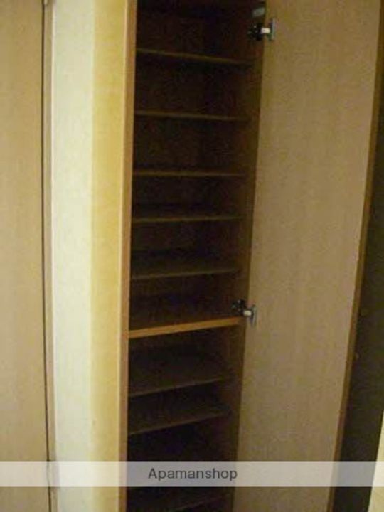 ファイブヒルズの内装