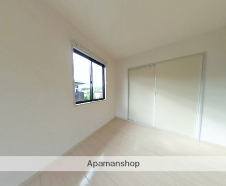 カーサ焼山中央 B棟の内装