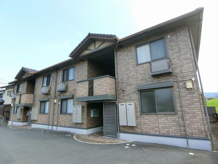 コンフォール中筋の外観