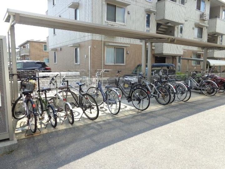 グラッサ新広の内装