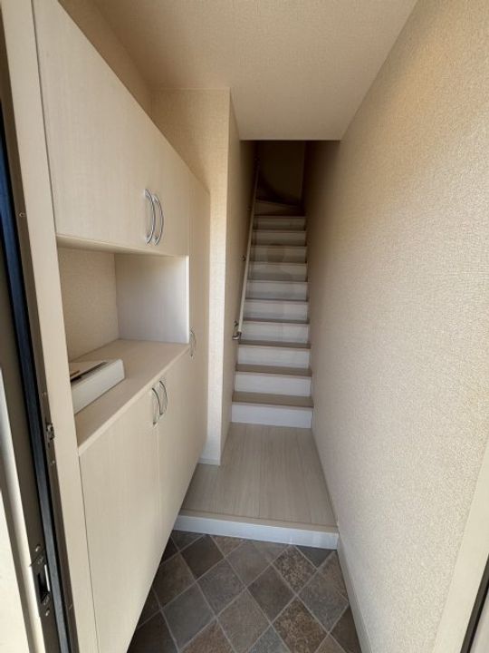 メゾンオリーブの玄関