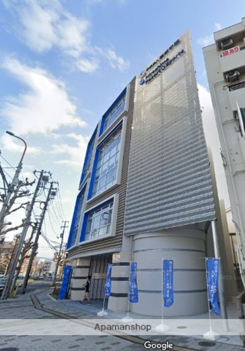 上田ビルの周辺