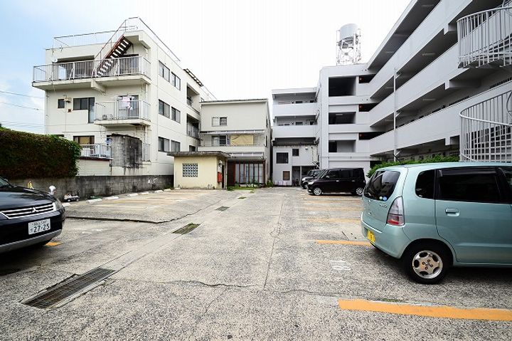 西興ビル306号室の外観