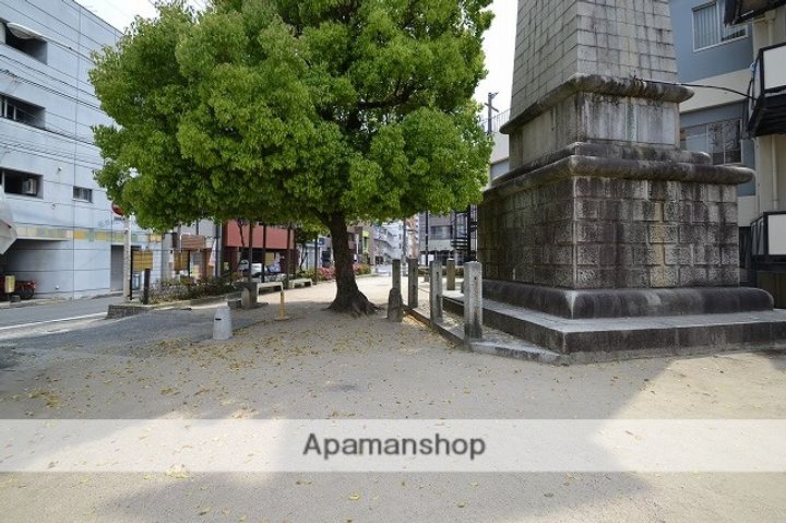 第7ガーデンビルの周辺