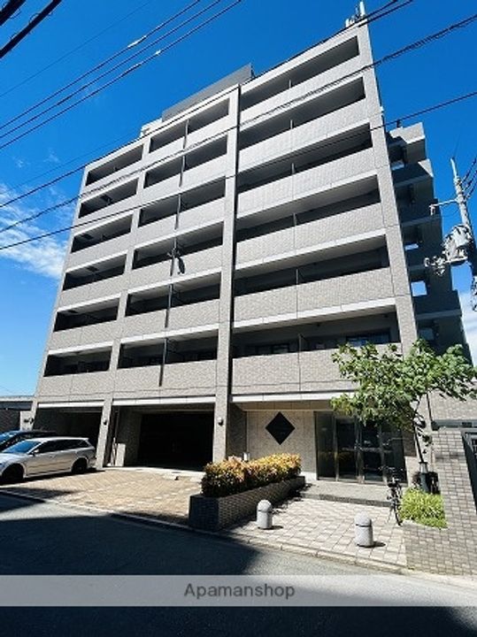 アベニュー牛田新町の外観