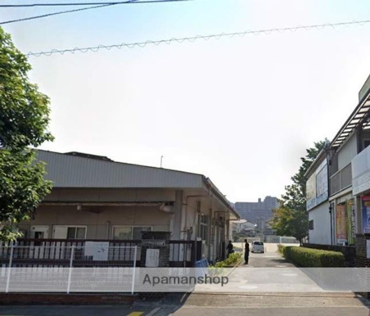 山城アパートの周辺