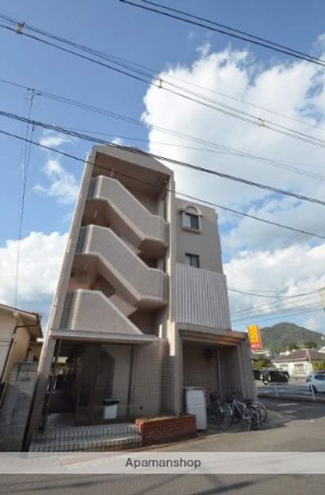 第二山田ビルの外観