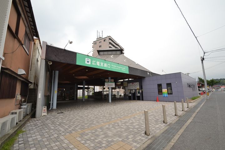 マリンハイツ B棟の周辺