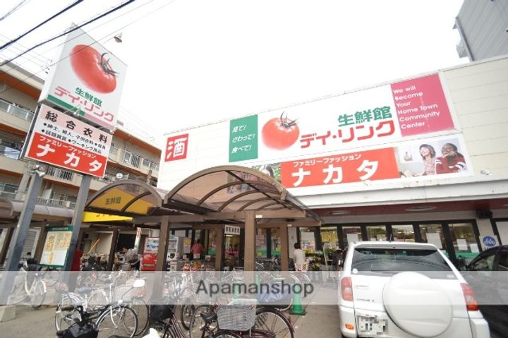 結城ビルの周辺