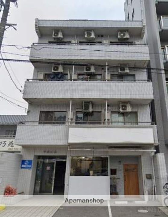 平成ビルの外観