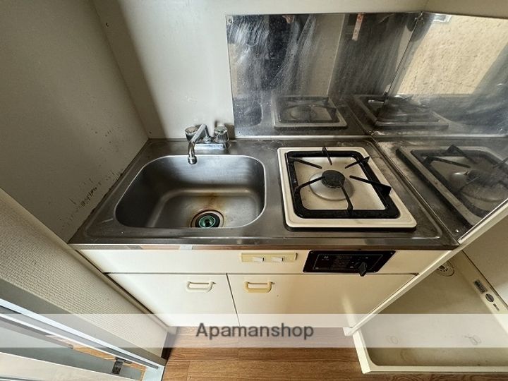 エトノ空港通りの内装