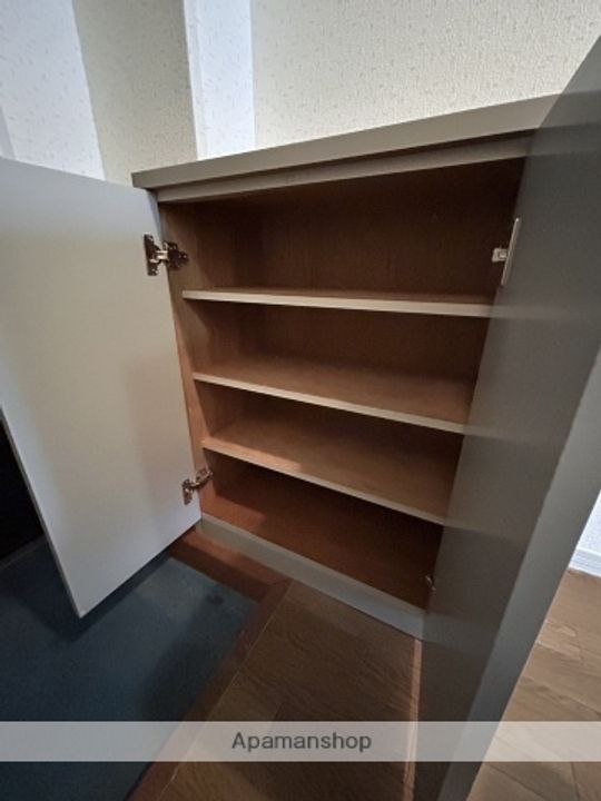 リマーカーブル己斐の内装