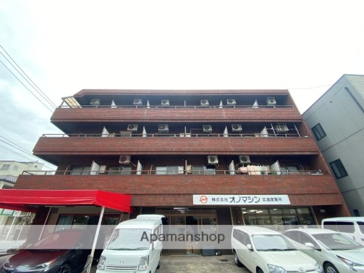 スタープラザ東雲の外観