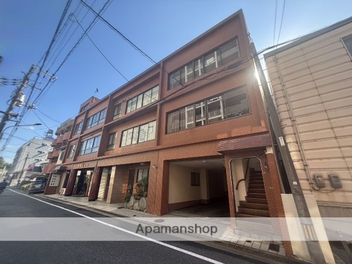 田渕ビルA棟の外観