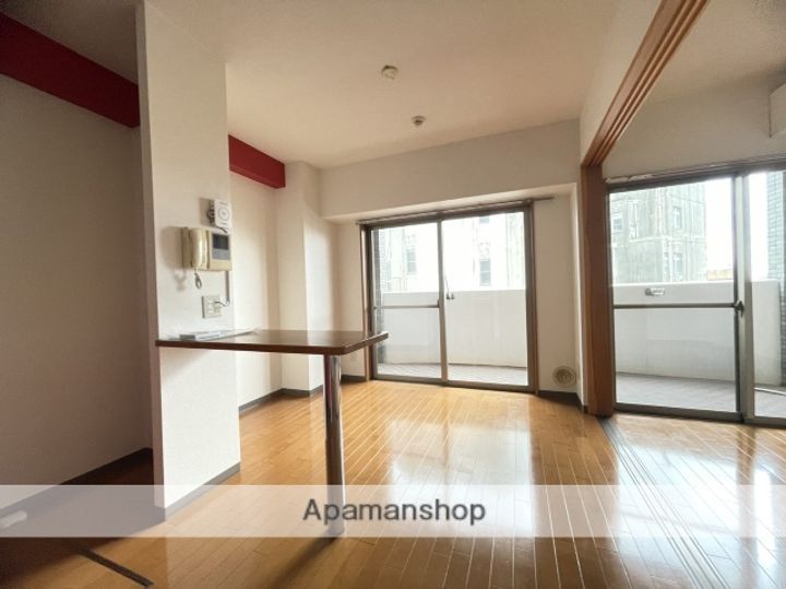 アティール観音の内装