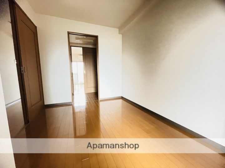 アティール観音の内装