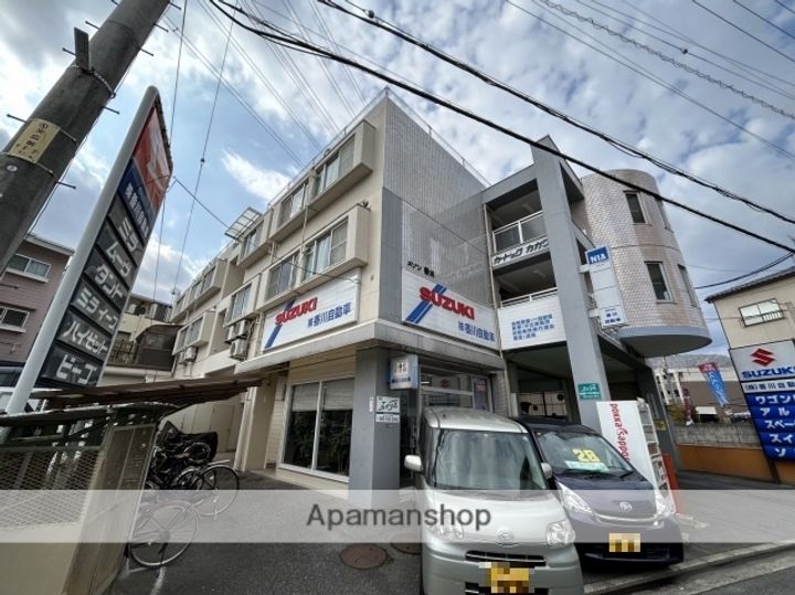 メゾン香川の外観