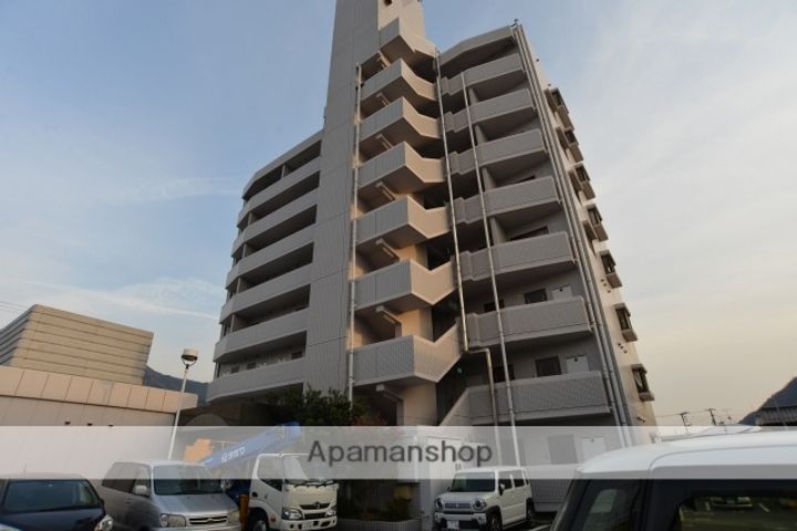 ルネッサンス末森の外観