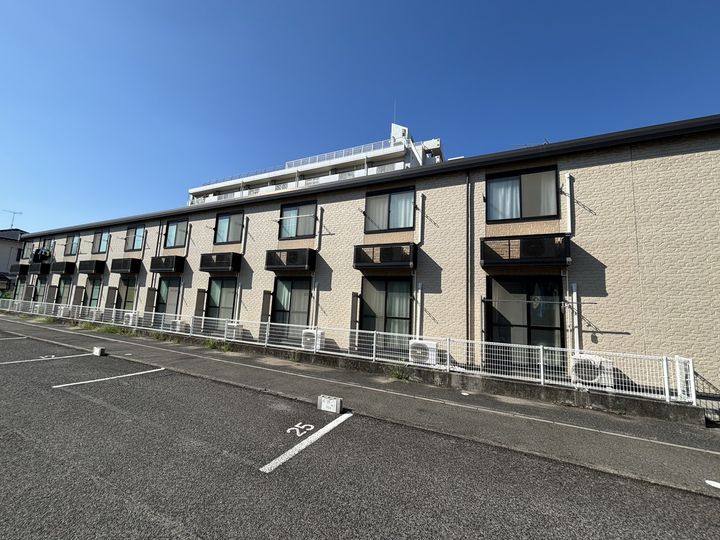 レオパレスワキタ110の外観